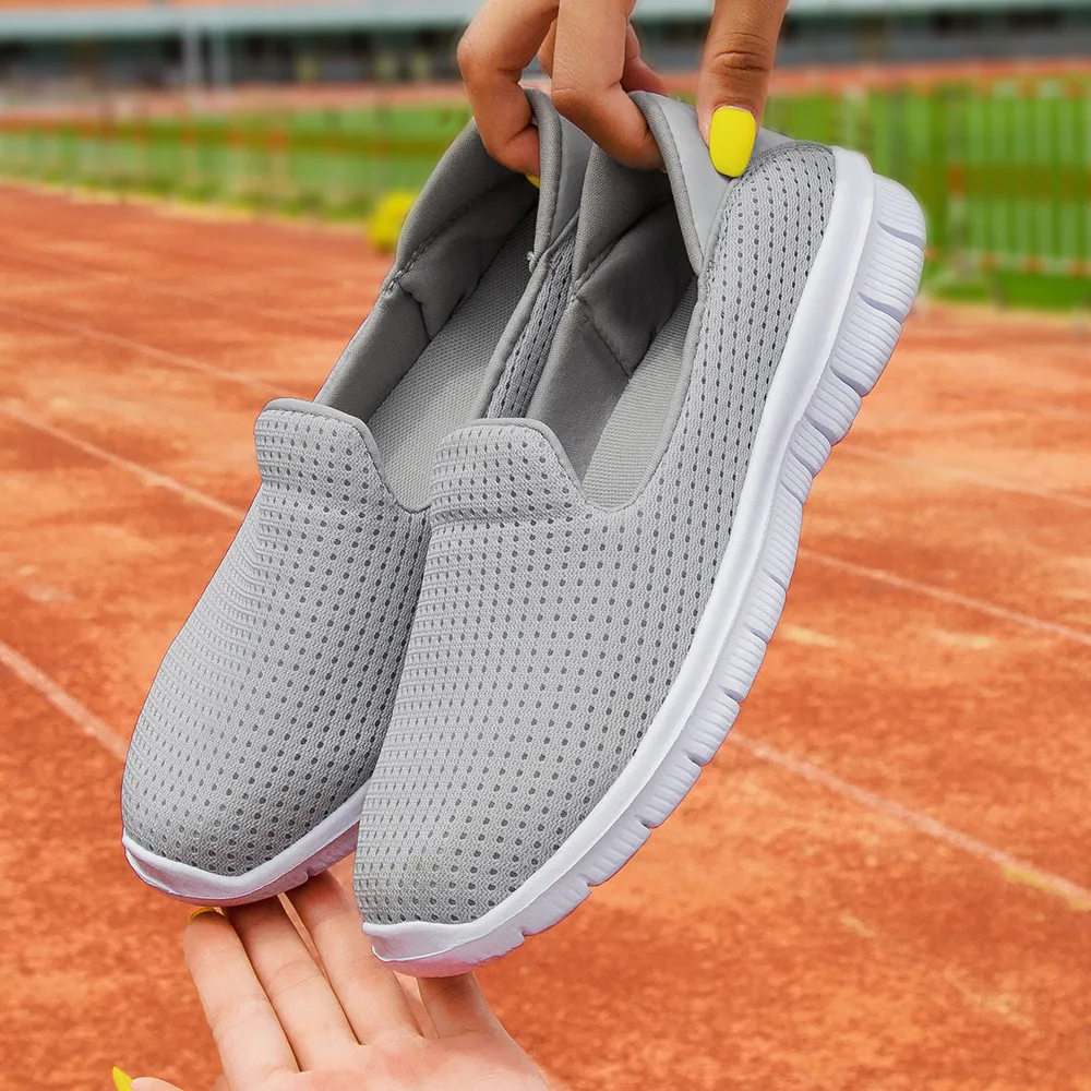 Lightweight 2021 Flat Sneakers New Women Breathable Loafers Quality Ladies Shoes Basket Femme Atillas Mujer Casualisd34_voghion.com