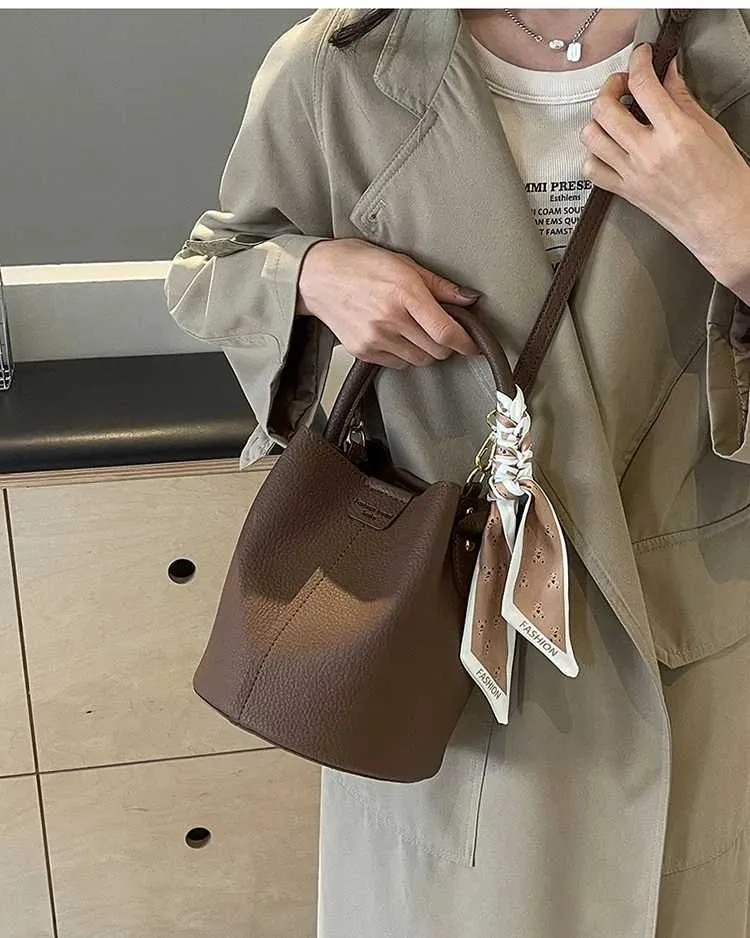 Sacs à bandoulière en cuir PU avec ruban de soie pour femmes, sacs à main et sacs à main à la mode printemps 2024_voghion.com