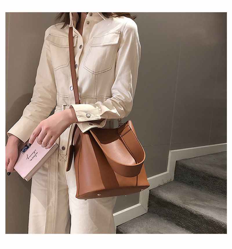 Große Kapazität für Damen neue 2024 Herbst/Winter modische Breitband minimalistischen Internet Promi Eimer koreanischen_voghion.com