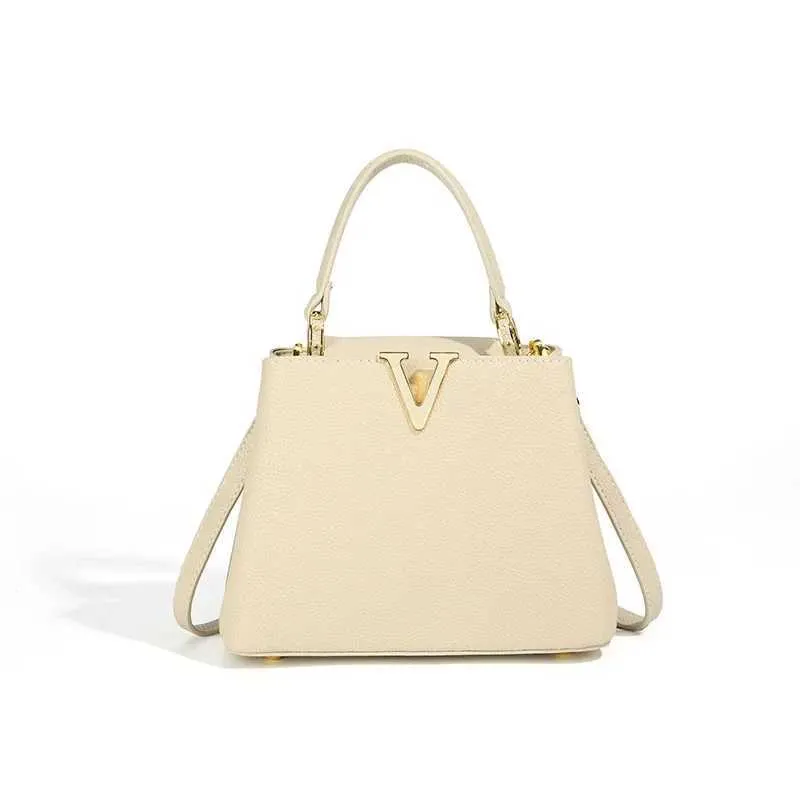 2024 Neue modische vielseitige Damen Crossbody Handheld Single Schulter SG Tasche Großhandel Drop Shipping Llbs1031C241210_voghion.com