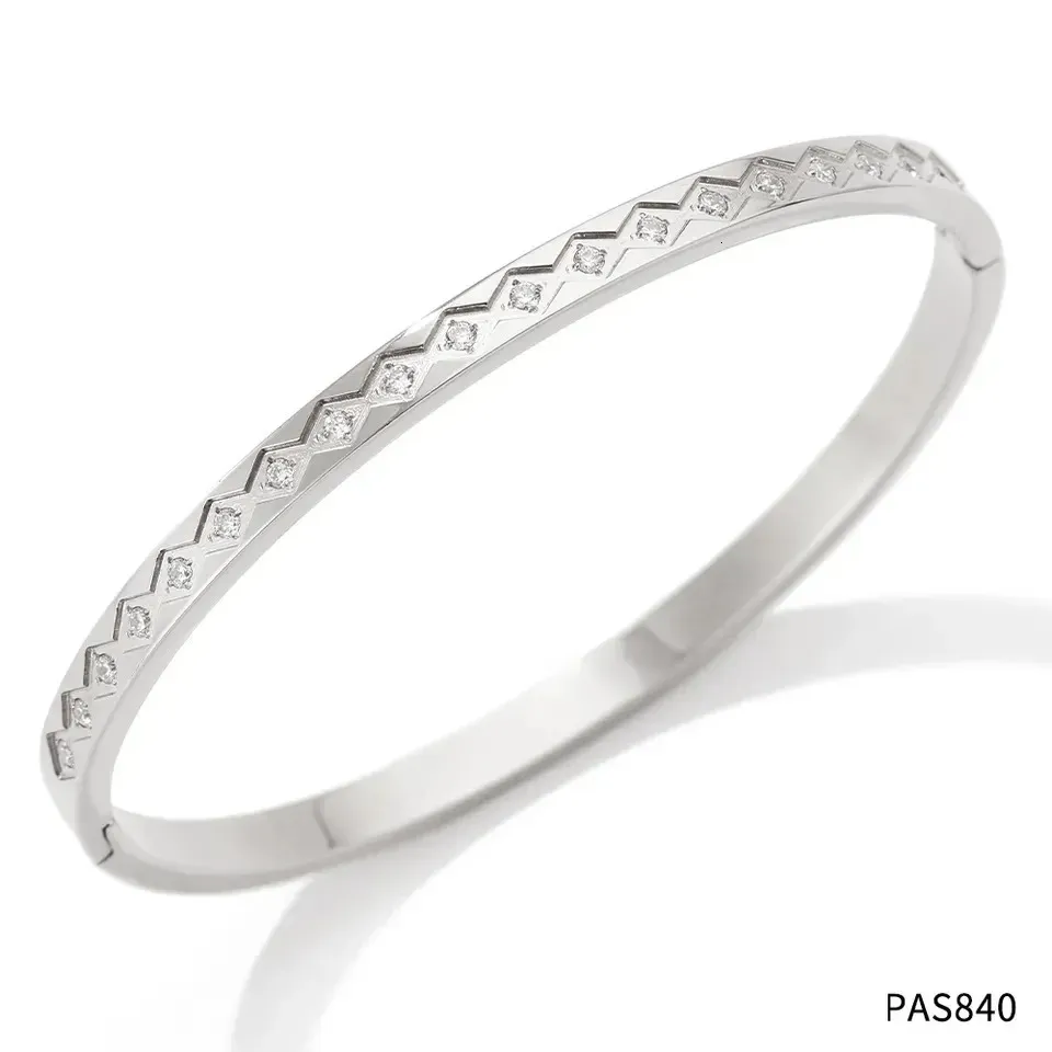 Bangle Bracelet Waterproof White Cubic Zirconia Gold Plated_voghion.com