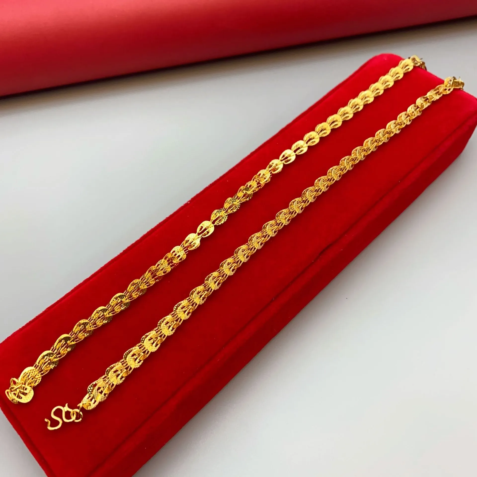 Gold Plated Chain Necklace For Women Elegant Durable Accessory_voghion.com