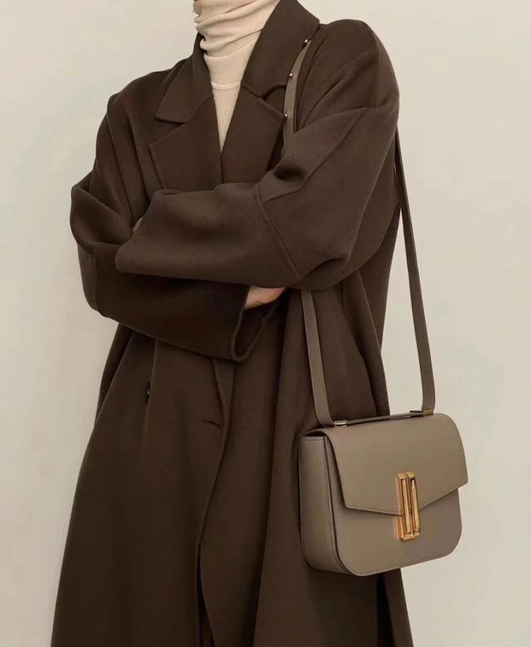 Borsa a tracolla elegante in pelle per donna piccola quadrata_voghion.com