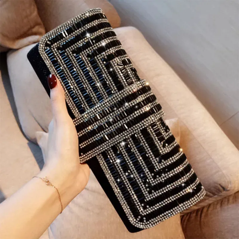 Womens Rhie Clutch Purses Evening Sparkg Glitter Formal Party Wedding tail Prom Bags with Chain 240820_voghion.com