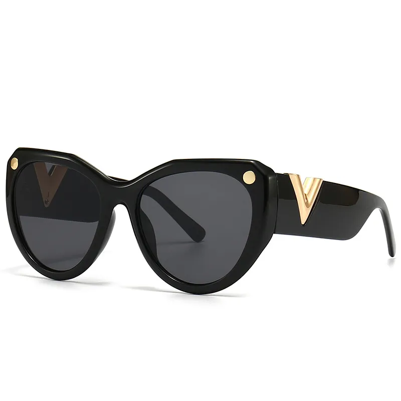 Lunettes de soleil Steampunk Femmes Punk Goggle Marque Designer V Lunettes de soleil Hommes Noir Miroir Shades Square Lunettes de mode_voghion.com