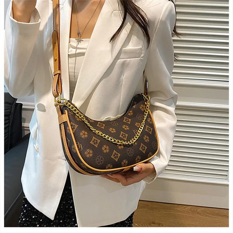 Free Shipping 2025 New Designer Fashionable Commuting Tote Premium Texture Printed Single Shoulder Diagonal Cross Armpit_voghion.com