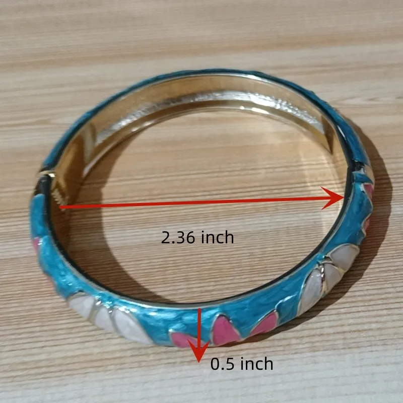 Armband Retro Cloionne Emaille Kleebléienarmband Fréijoers Scharnierarmband fir Fraen Chinesesch Traditionell_voghion.com