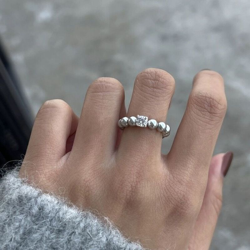 Piccolo squisito cubo di zucchero in zircone Shijia perla elastico leggero elegante braccialetto francese gioielli per ragazze all'ingrosso_voghion.com