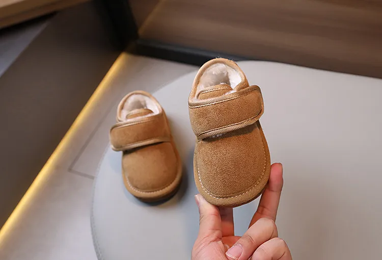 Zapatos de invierno para bebé, de felpa, cálidos y abrigados, antideslizantes, de moda, tallas 15-19, 2024_voghion.com