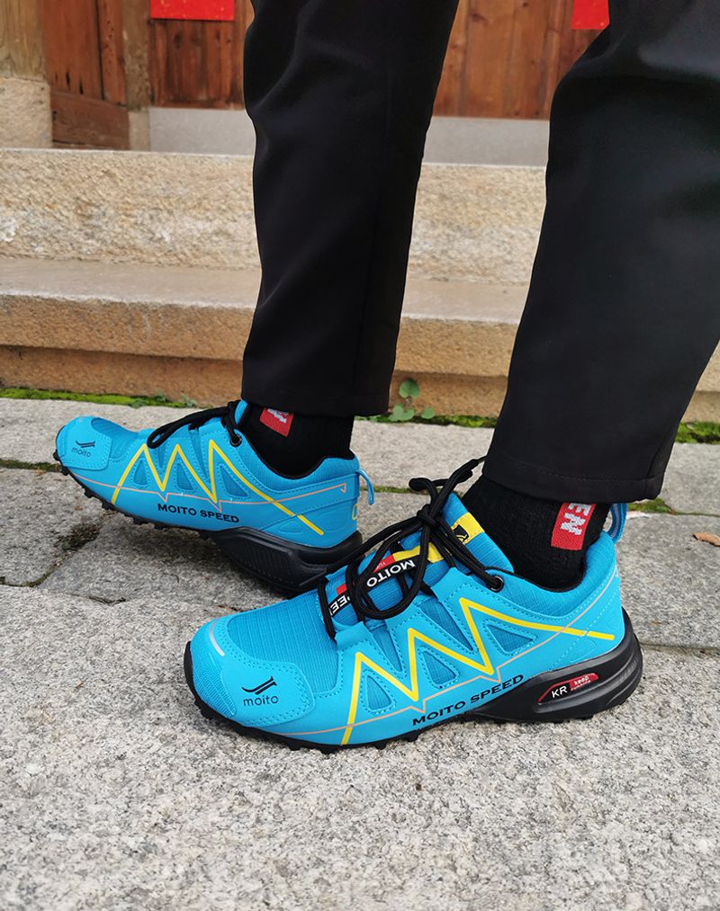 Cost performance Men's lightweight off-road running cycg waterproof outdoor hiking men's sports shoes, fashionable_voghion.com