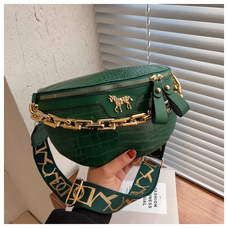 Thick Chain Women's Waist Fanny Pack Fashion Crossbody Chest Bags Female Belt Crocodile Shoulder Bag_voghion.com