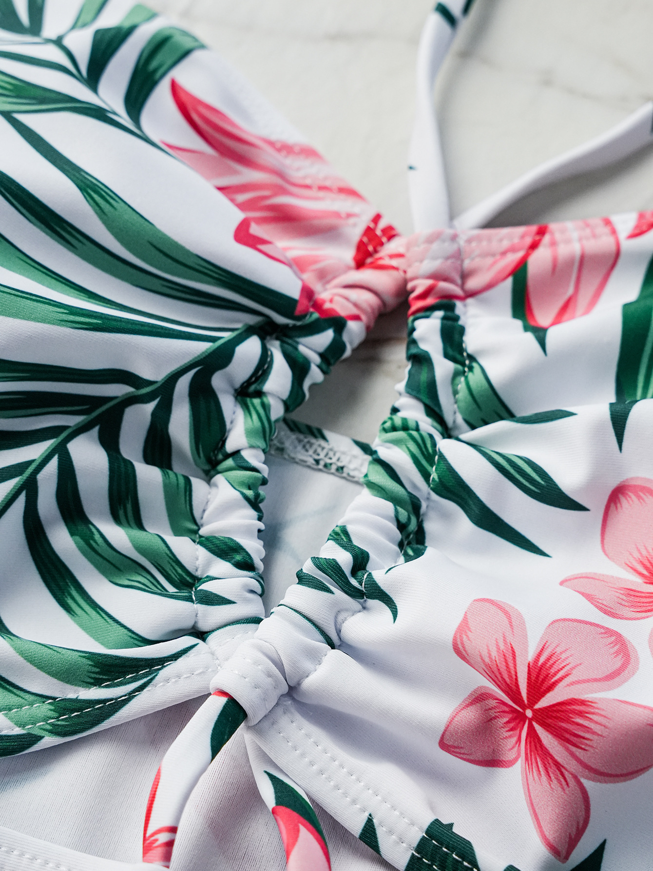 Women's Clothing Hot Girl Three Piece Print Gathered Sexy Bikini Swimsuit Female Suit_voghion.com