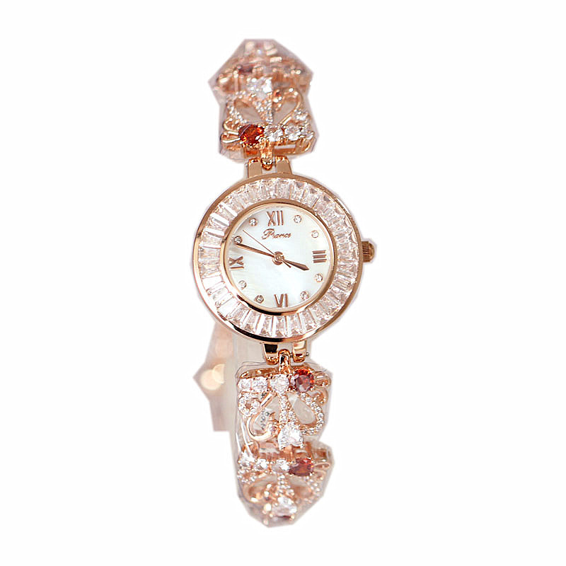 Trasmissione in diretta di Zircon New Women's Pointer Style Diamond Bracelet Quartz Orologio impermeabile alla moda_voghion.com