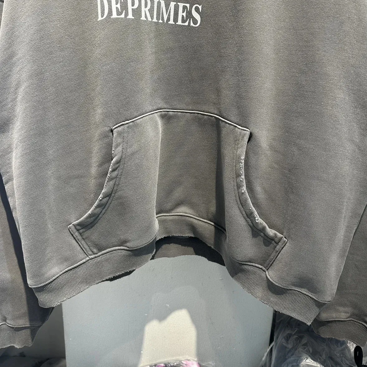 Tie Dye Gradient Wash Baby Wealth Deporimes Kapüşonlu Retro Sokak Harf Baskılı Bol Erkek ERD 241011_voghion.com