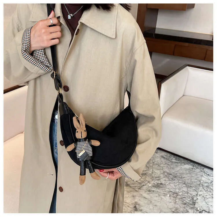Borsa a tracolla e borsa a spalla dumpling in tweed smerigliato_voghion.com