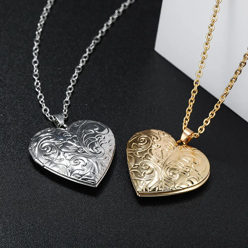 Collane con ciondolo Collana con cuore intagliato alla moda con medaglione a forma di cornice romantica Collier per donna Catena da collo in oro_voghion.com
