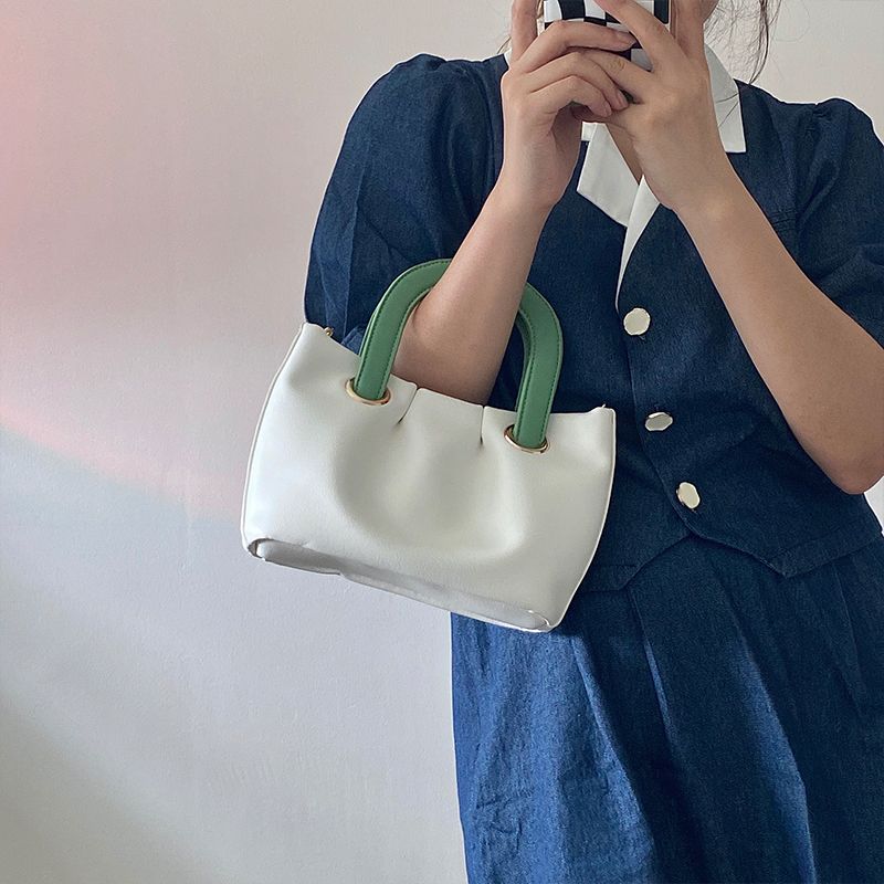 Kleine gruppe plissiert cloud crossbody frauen in 2024, neue sommer, kontrast farbe, handtasche für mädchen, trendy_voghion.com