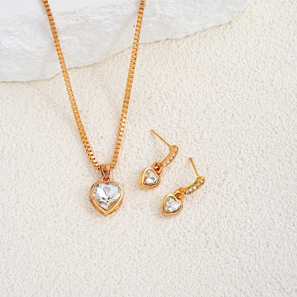 Parure bijoux cœur collier pendentif et boucles d oreilles_voghion.com