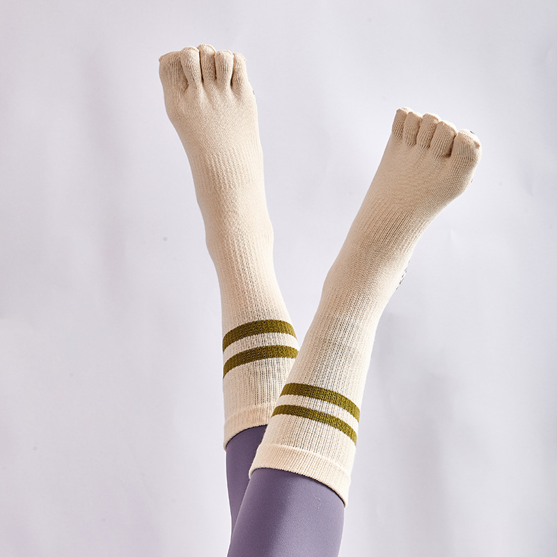 Chaussettes de yoga unisexes pour femmes, chaussettes professionnelles antidérapantes pour orteils, chaussettes d'intérieur Pilates à cinq doigts_voghion.com