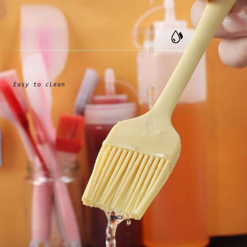 Warm Silicone Pigeon Mouth Barbecue Brush Essential For Kitchen Cooking. It Is Highly Efficient, Non Stick,_voghion.com