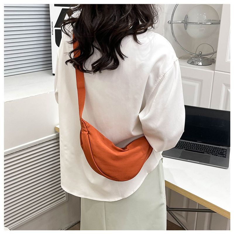 Borsa casual in nylongewebe Mode 2024 Neue Schulter Crossbody Knödel Tasche_voghion.com