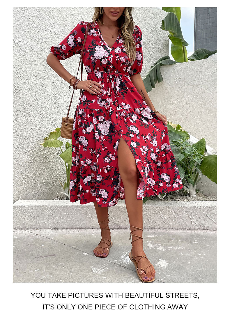 Vestido de fiesta con cuello en V y falda con estampado dividido_voghion.com