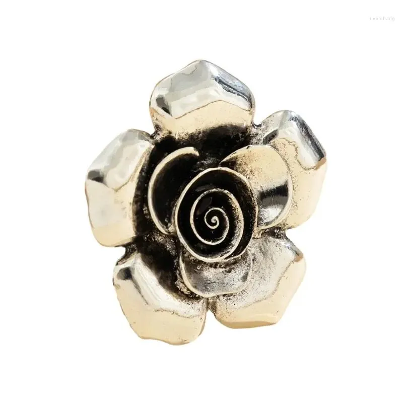 Collana con fiori vintage e orecchini set gioielli retro_voghion.com