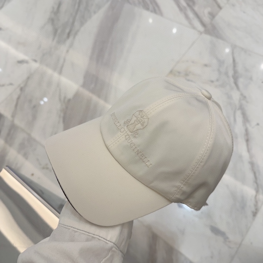 Brunello Four Seasons Beige Universal Baseball Cap_voghion.com