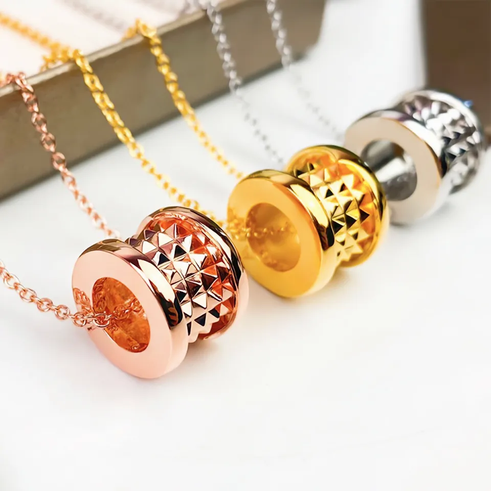gioielli designer donne ciondolo oro regalo gioielli designer schmuck ciondolo collana_voghion.com