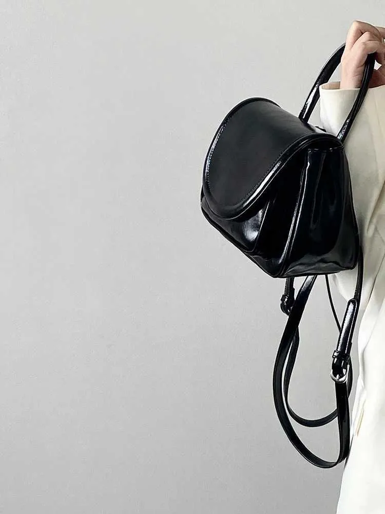 Elegant Black Backpacks Women Solid Leather Flap Shoulder Pack Large Capacity Female Commute Handle Bags College Pu_voghion.com