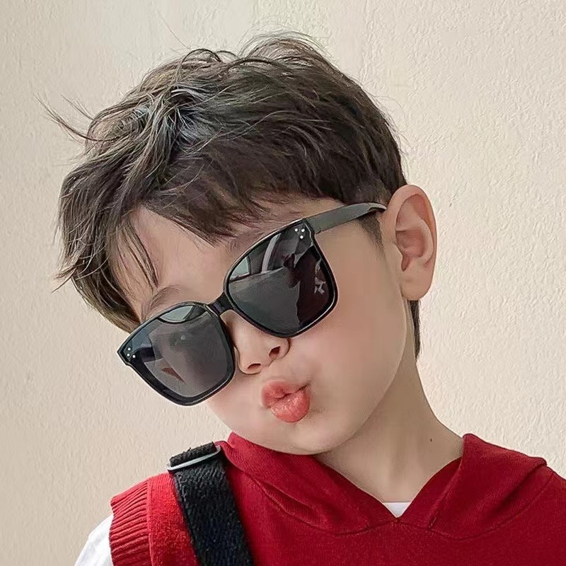 Mutter & Kinder Mode persönlichkeit kinder sonnenbrille brief beine dazzling quadratischen rahmen reis nagel sonnenschirm sonnenbrille_voghion.com