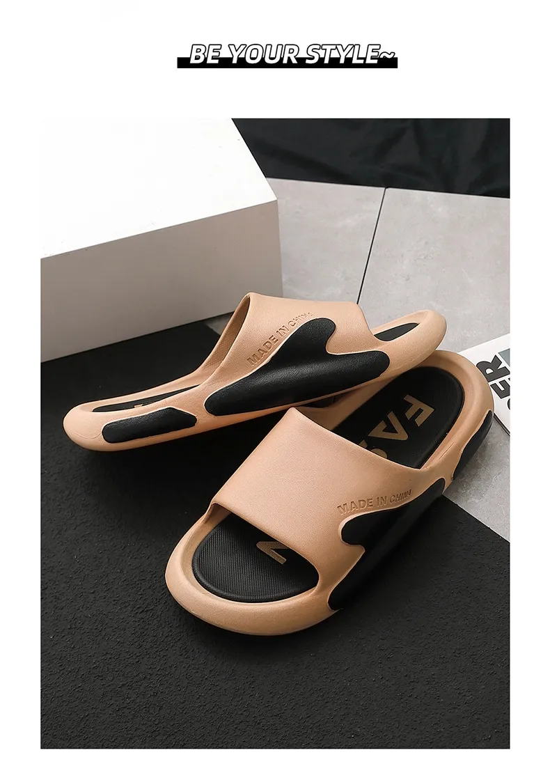 outside the for Slippers wearing in summer with a feeg of stepping on feces and thick soles that prevent slipping men_voghion.com