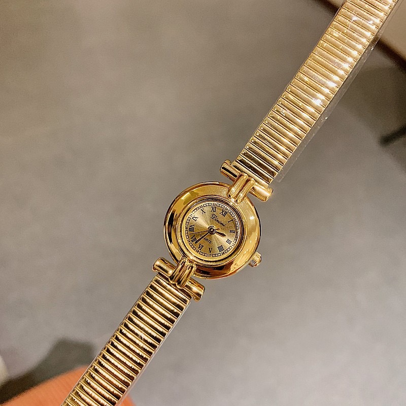 Timmys Damenuhr im antiken Stil mit Bambus-Netzarmband, exquisitem kleinem Zifferblatt und modischer und minimalistischer römischer Skala_voghion.com
