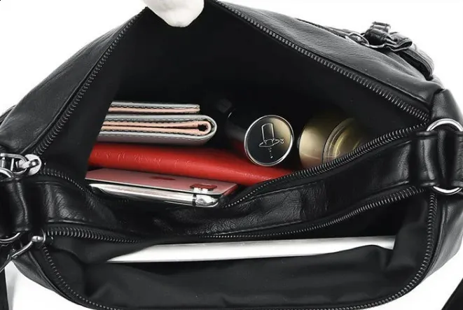Borsa a tracolla e messenger da donna in morbida pelle grigia_voghion.com