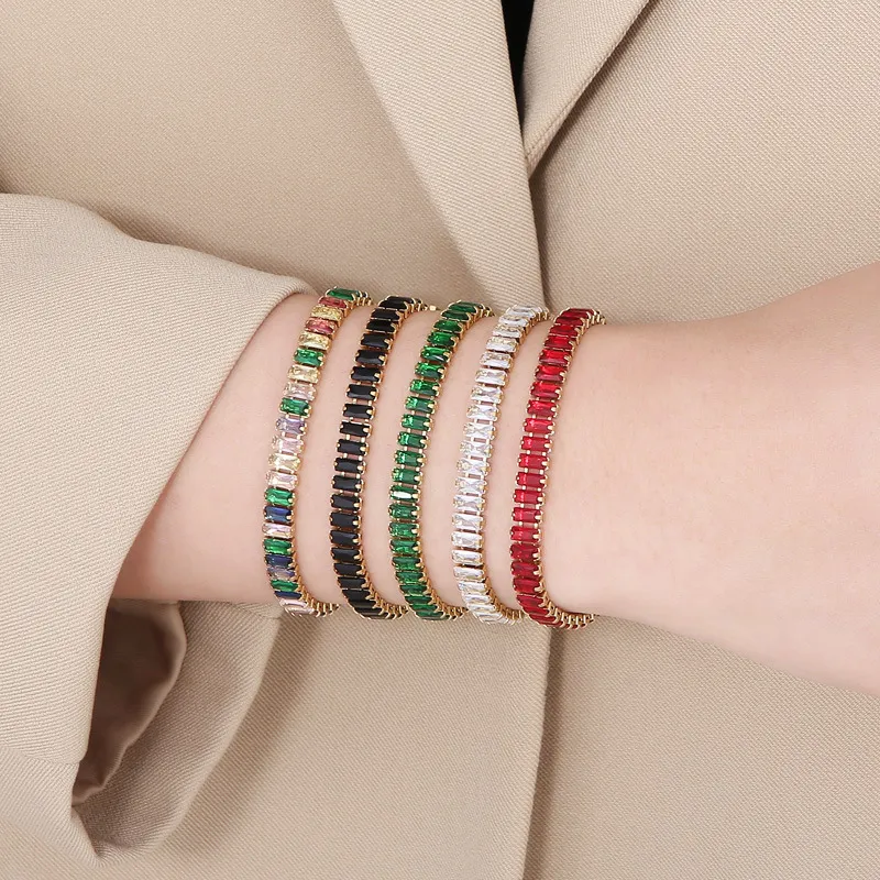 Exquisite Zircon Link Bracelet In Gold Stainless Steel Finish_voghion.com