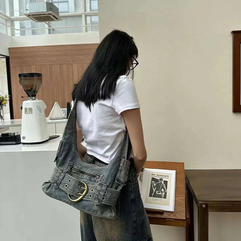 Trendy Women Vintage Denim Punk Shoulder Bag Y2k Streetwear Grunge Handbag Cool Girls Retro Gothic Casual Underarm Bags_voghion.com