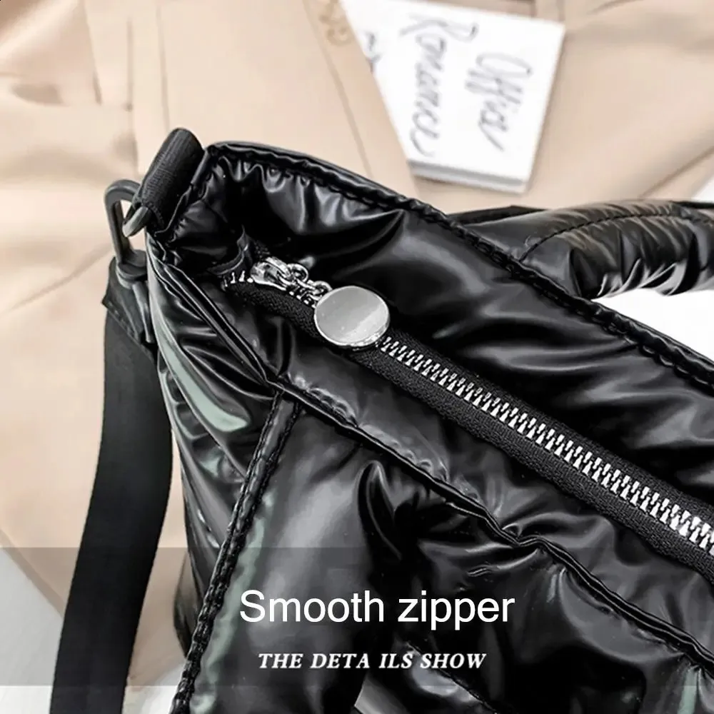 Bolsa tote puffer tiracolo acolchoada leve estofada transversal_voghion.com