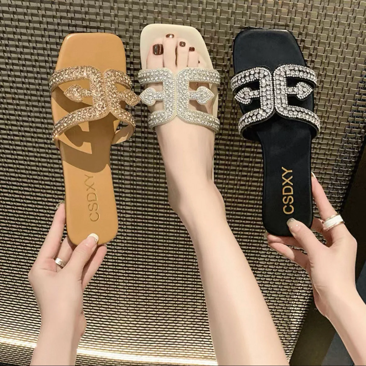 Designer Fashion Men WomenSandals Popular Pool As Beach Shoes Slippers And Sandals Flip-flops With Flat Bottoms Outdoor_voghion.com