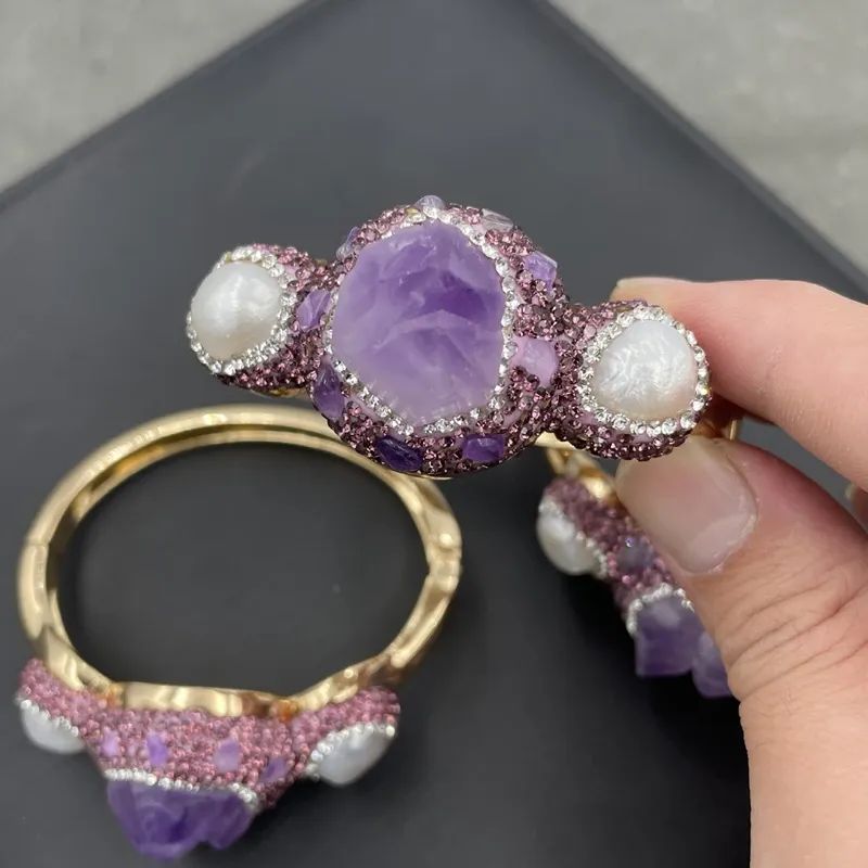 Bracelet jonc en améthyste naturelle et perle baroque d'eau douce_voghion.com