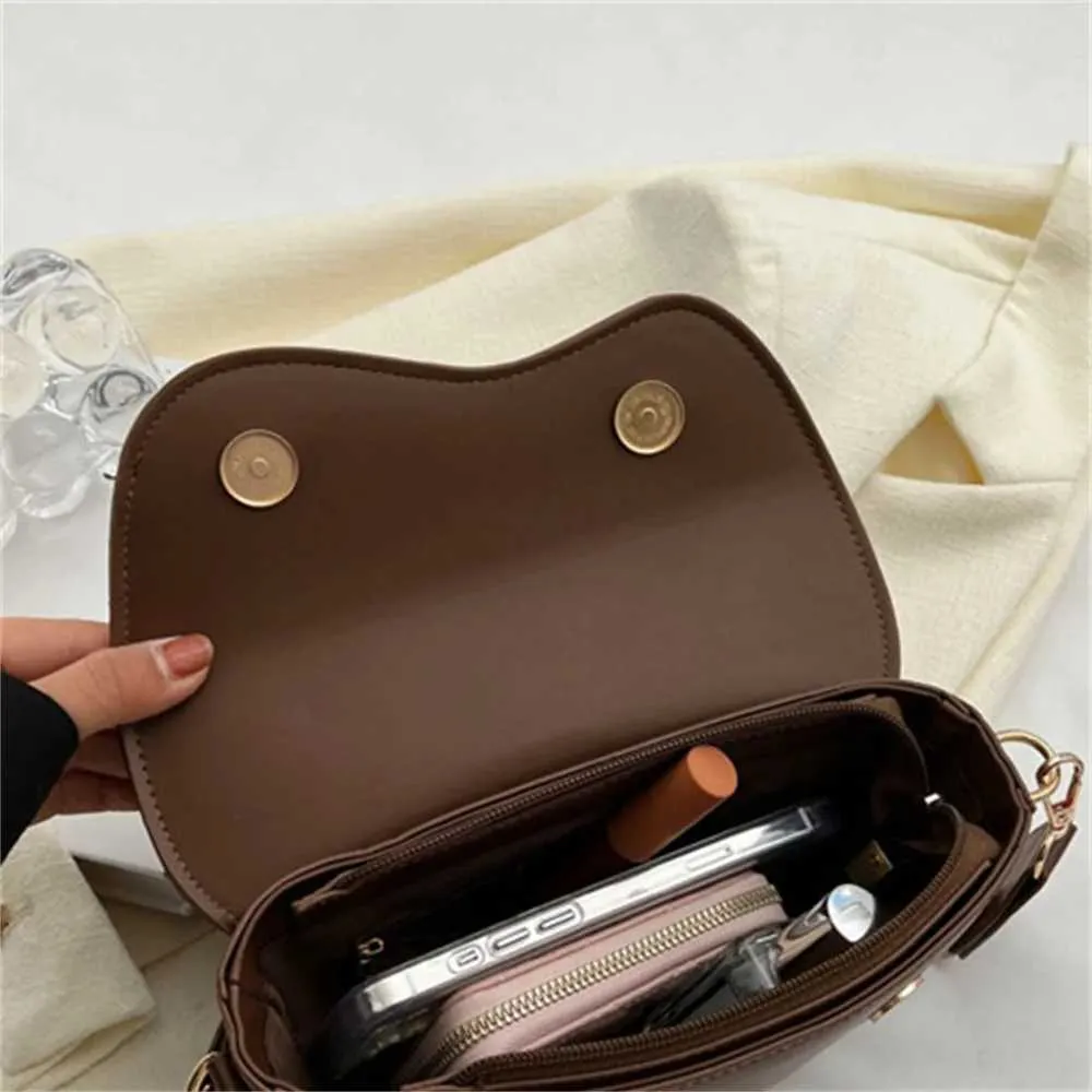 Women's Crossbody Bag With Stylish Red Strap Shoulder Bag Elegant_voghion.com