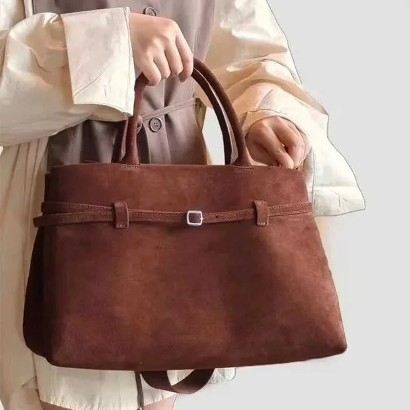 Trendy podzimní hnědá dámská retro semišová velkokapacitní kabelka přes rameno s přezkou, dámská taška do podpaží, BA241104_voghion.com