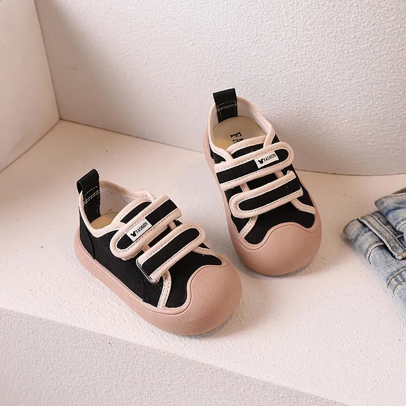Kids Canvas Sneakers For Girls And Boys Soft Sole School Shoes_voghion.com