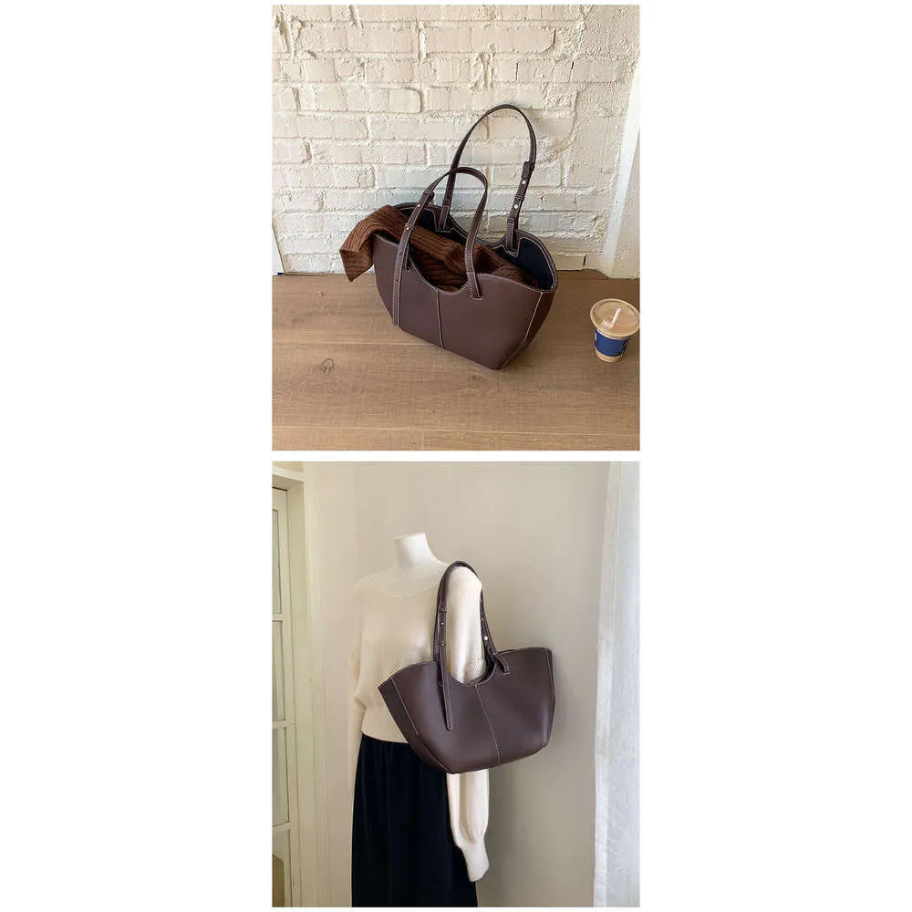 Designer Large Capacity Women Handbag Single Shoulder Portable Shopping Leather Ladies Commuter Underarm Totes Bag_voghion.com