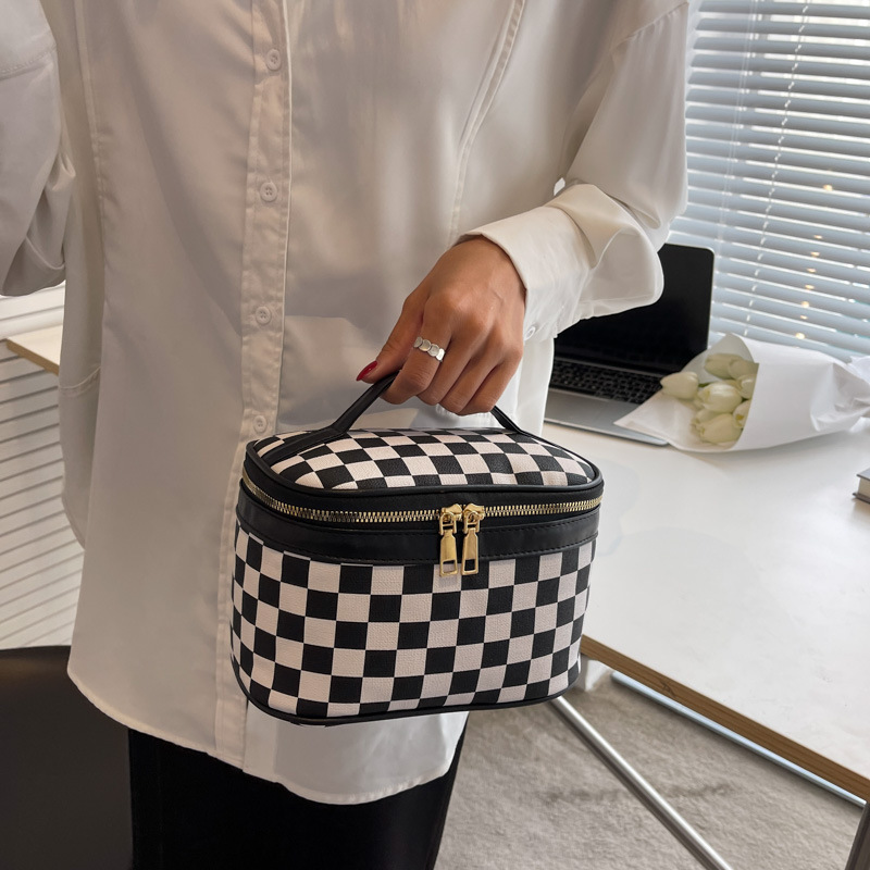 Sac à cosmétiques en treillis d'échiquier, sac à main de grande capacité, sac de rangement étanche multifonctionnel simple de grande valeur