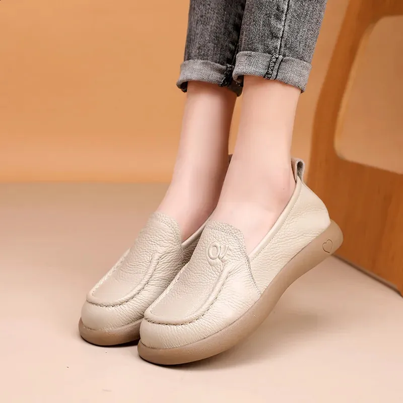 Comfortable Retro Brown Leather Flat Sandals For Women Daily_voghion.com