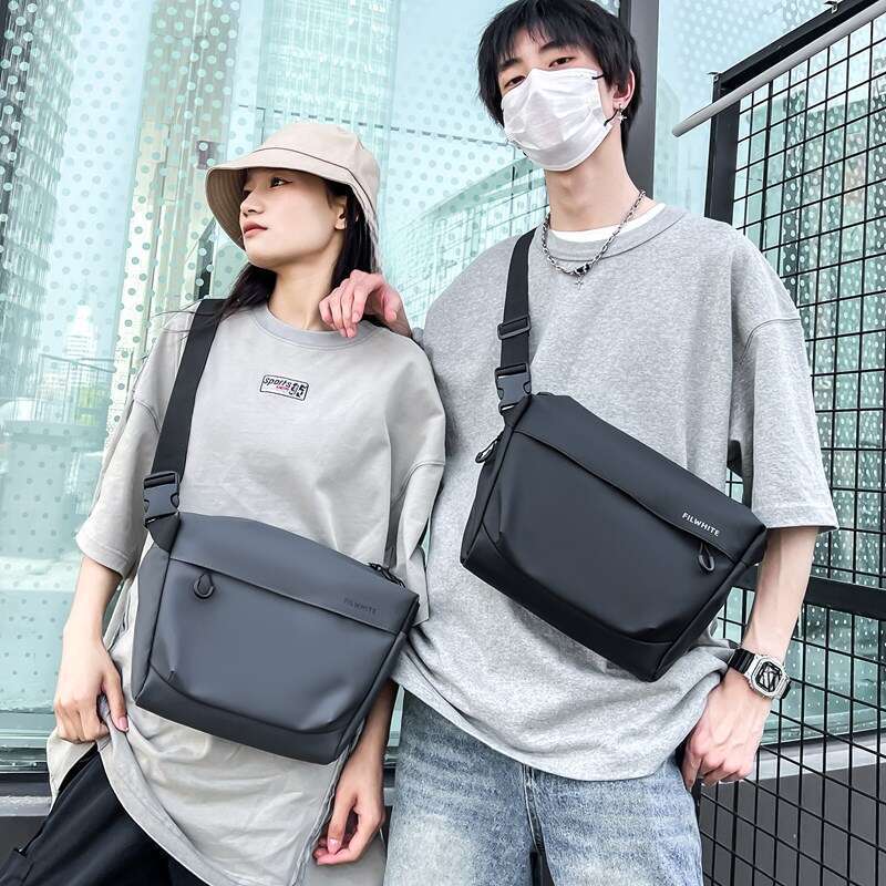 Neue, neue Umhängetasche für Herren, modische Flut, Nischendesign, tragbare Schultertasche, Straßensporttasche_voghion.com