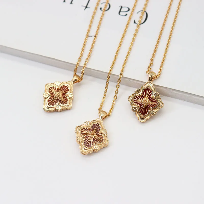 Collane con ciondolo a forma di trifoglio del marchio italiano per le donne, collana girocollo in smalto dorato vintage retrò, a doppio lato, per feste_voghion.com