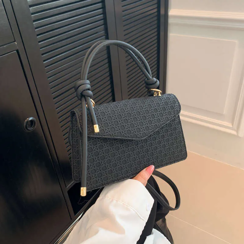 Elegant Crossbody Shoulder Bag For Women Solid Colour Handbag_voghion.com