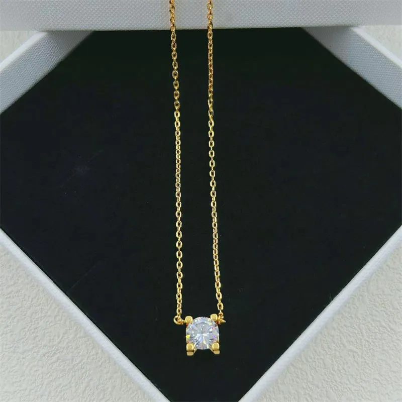 Collane con ciondolo in cristallo di zircone CZ quadrato 3D con diamanti per donne, orecchini in oro rosa con marchio automobilistico_voghion.com