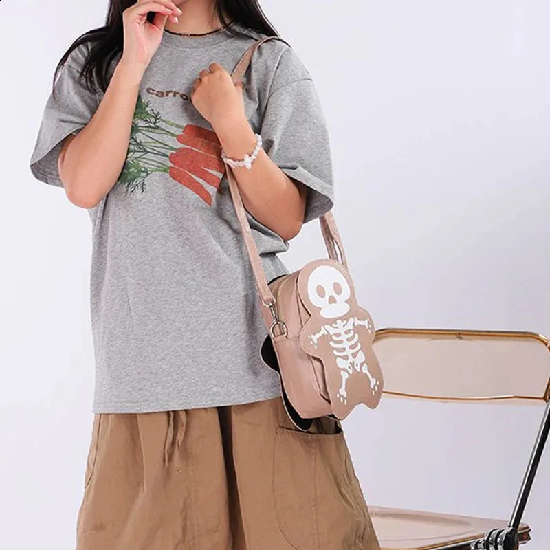 Halloween Crossbody Lustiges kleines süßes Skelett Schultertasche PU-Leder Messenger Handtasche Einkaufstasche Weihnachtsgeschenk 240912_voghion.com